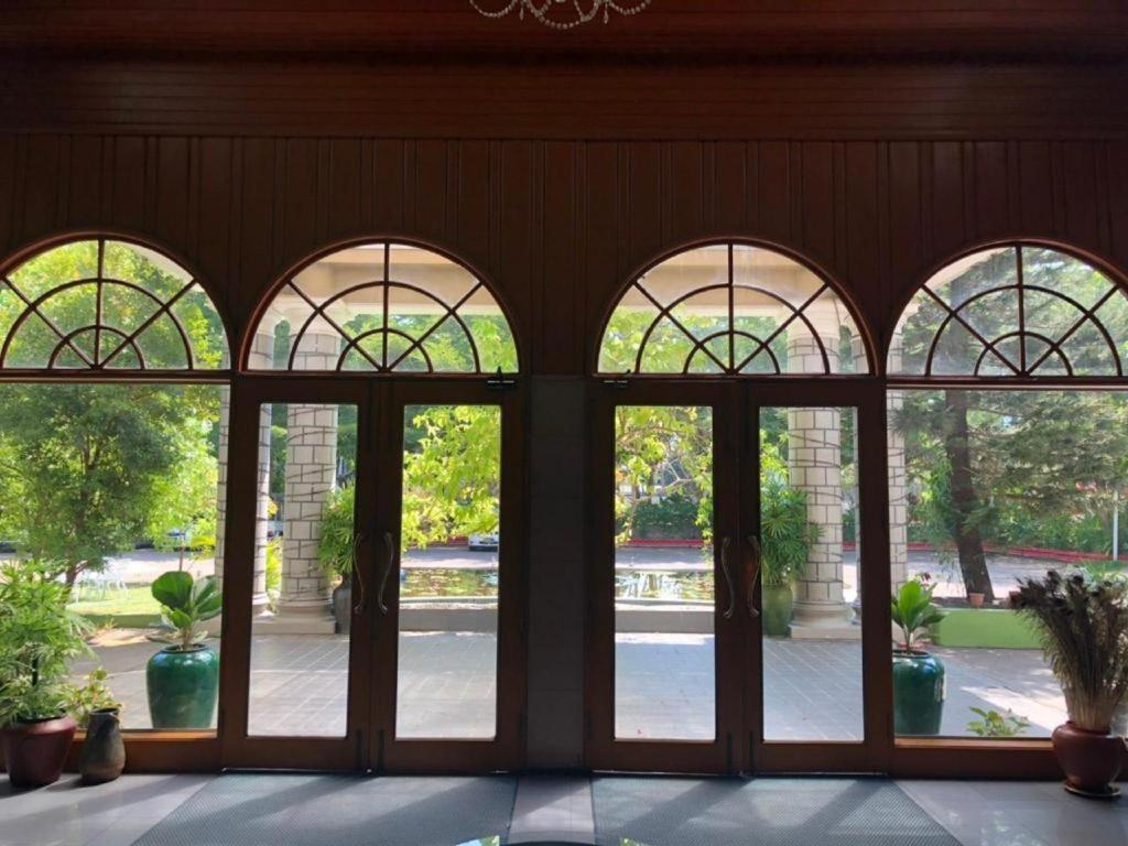 יאנגון Yuzana Garden Hotel מראה חיצוני תמונה