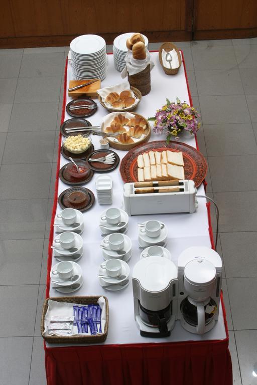 יאנגון Yuzana Garden Hotel מראה חיצוני תמונה